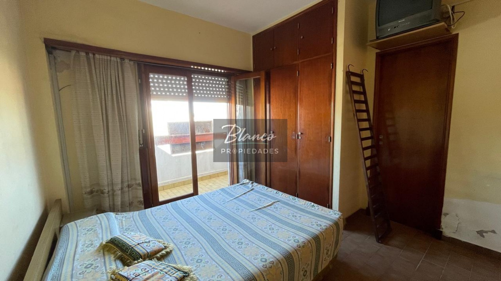 Oportunidad 2 Ambientes al frente en pleno centro