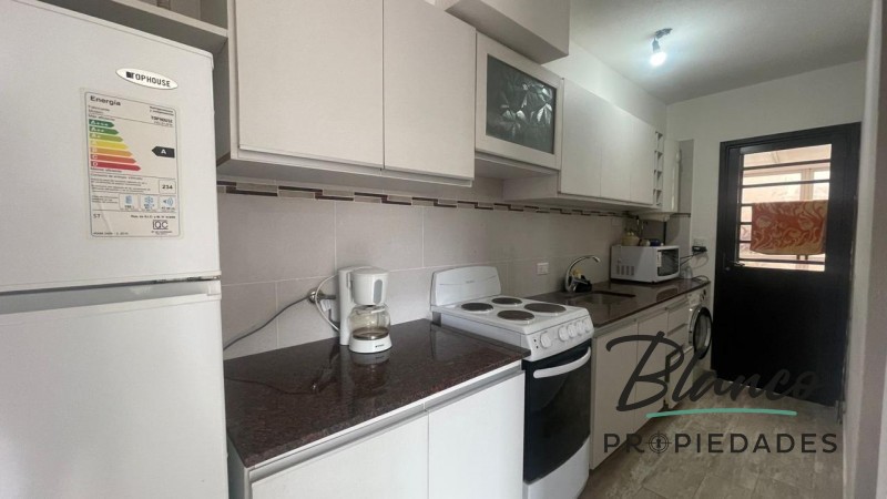 GRAN OPORTUNIDAD VENTA URGENTE DPTO 2 AMBIENTES CON COCHERA