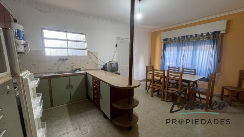 OPORTUNIDAD CASA DE 3 AMBIENTES AL FRENTE!!!