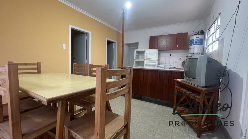 OPORTUNIDAD CASA DE 3 AMBIENTES AL FRENTE!!!