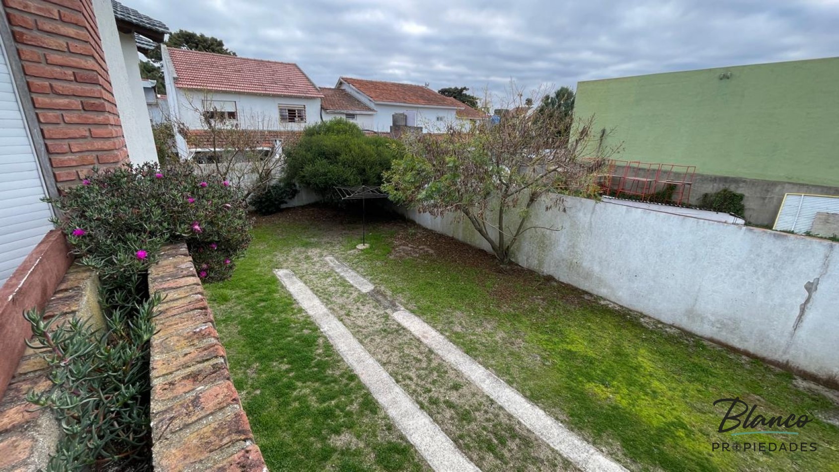 COMPLEJO DE DUPLEX EN VENTA - INDIVIDUAL O EN BLOCK