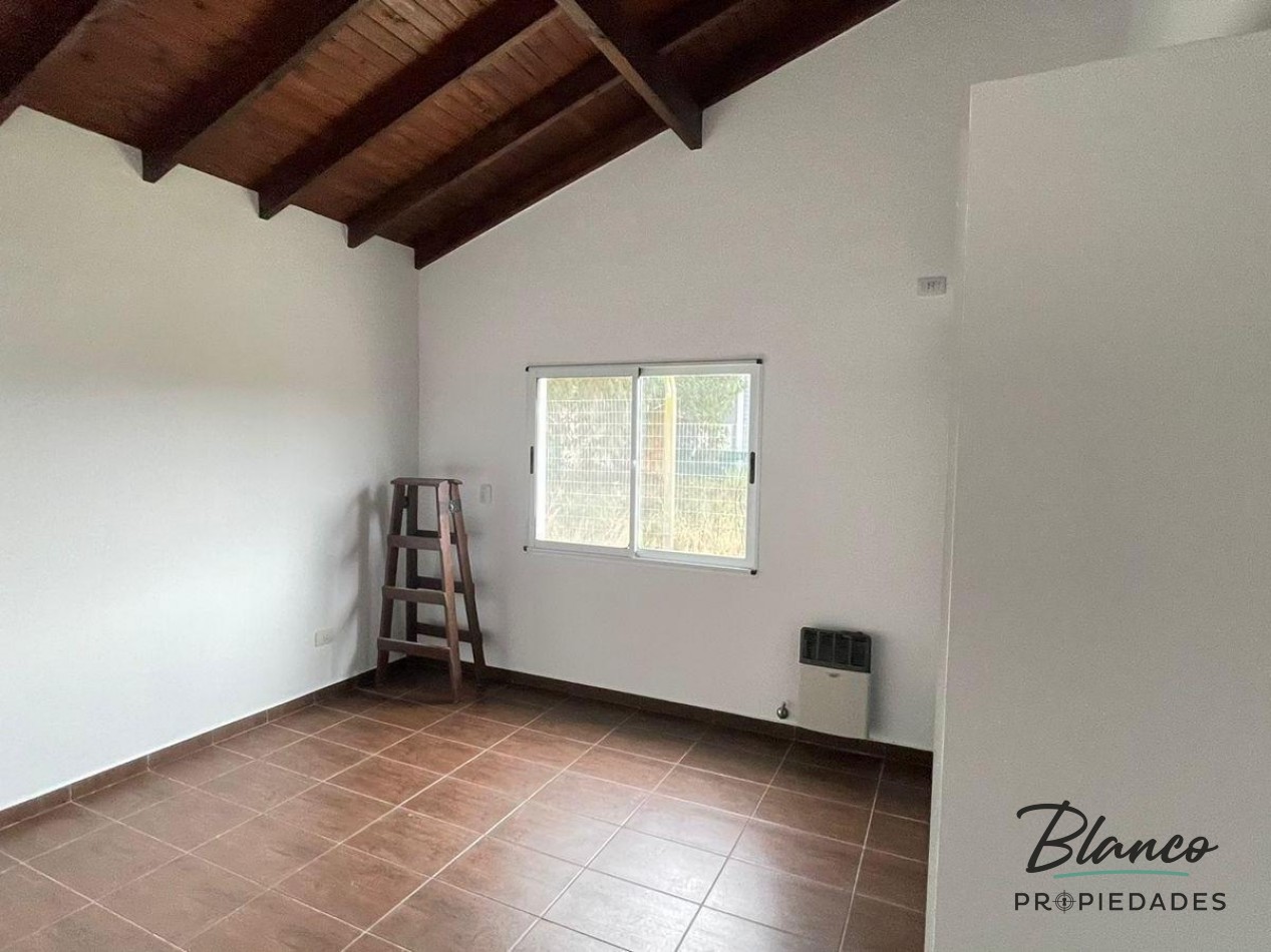 2 CASAS DE 4 AMB EN VENTA EN BARRIO SAN RAFAEL - VENTA EN BLOCK O INDIVIDUAL