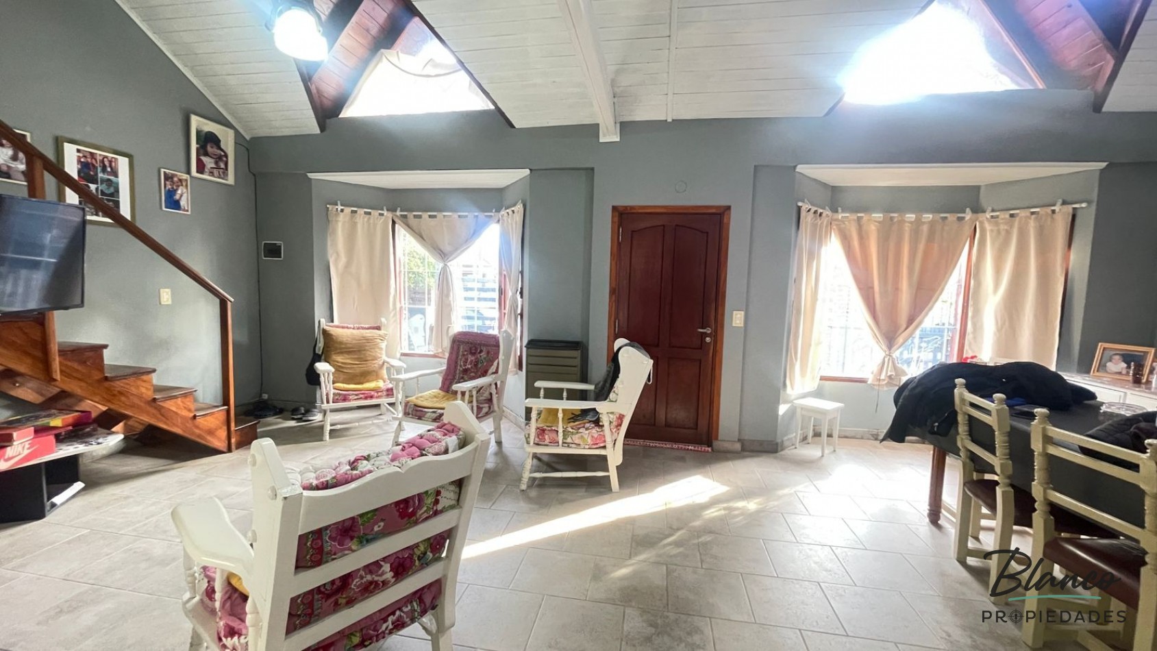 Hermosa casa en venta - Ideal para vivienda permanente!!!