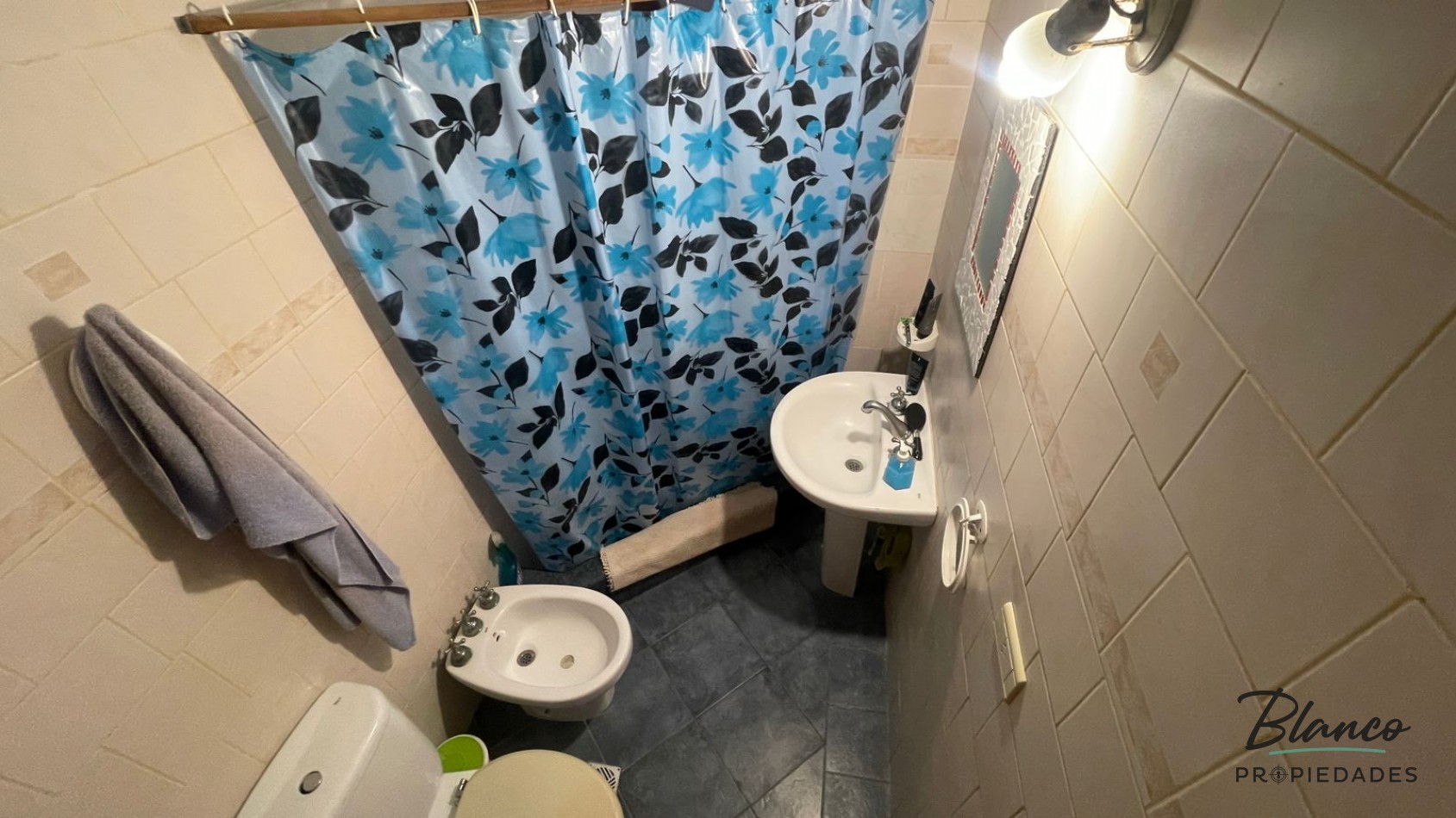 Hermosa casa en venta - Ideal para vivienda permanente!!!