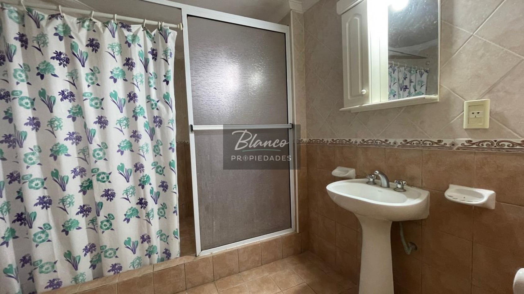 COMPLEJO DE DUPLEX EN VENTA - INDIVIDUAL O EN BLOCK