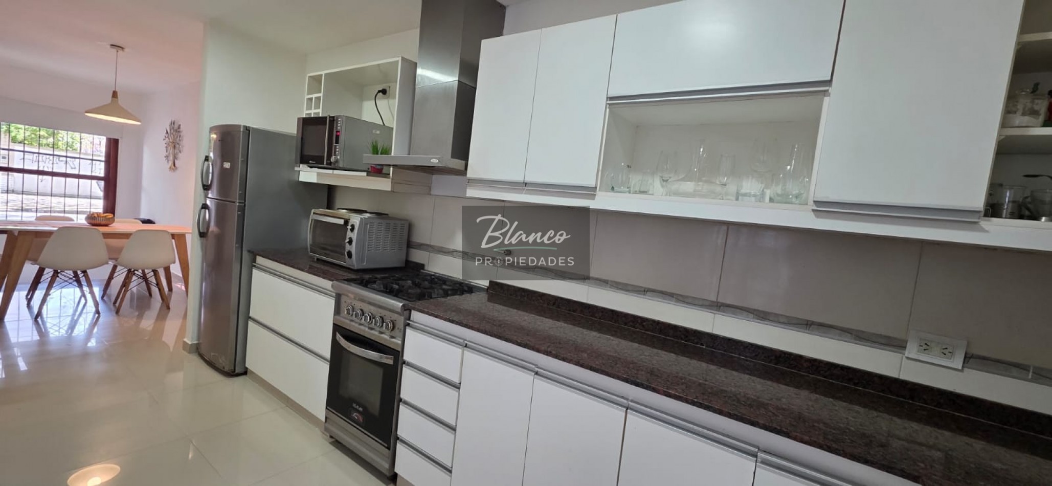 Hermosa Casa en venta - Ideal para vivienda permanente