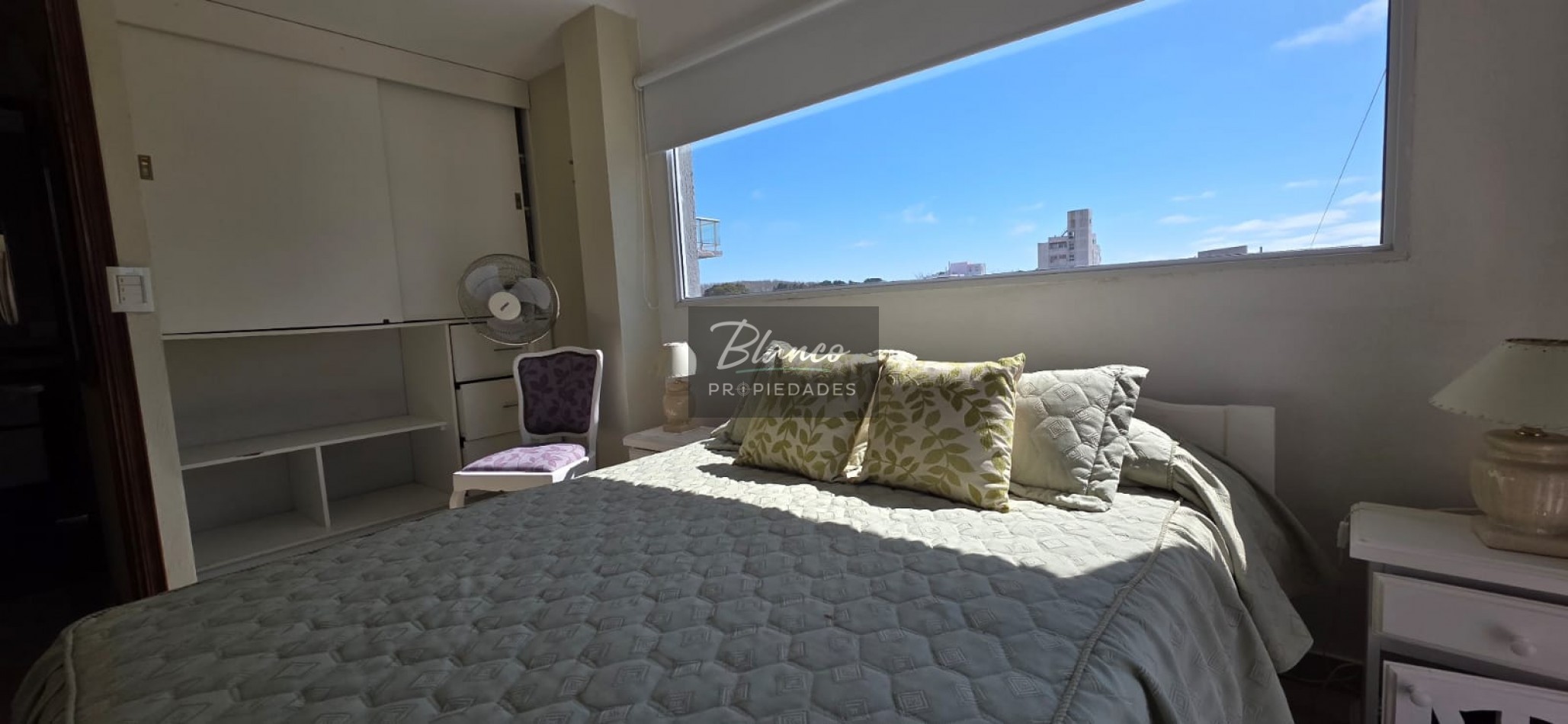 Hermoso 2 ambientes a mts del mar!!!