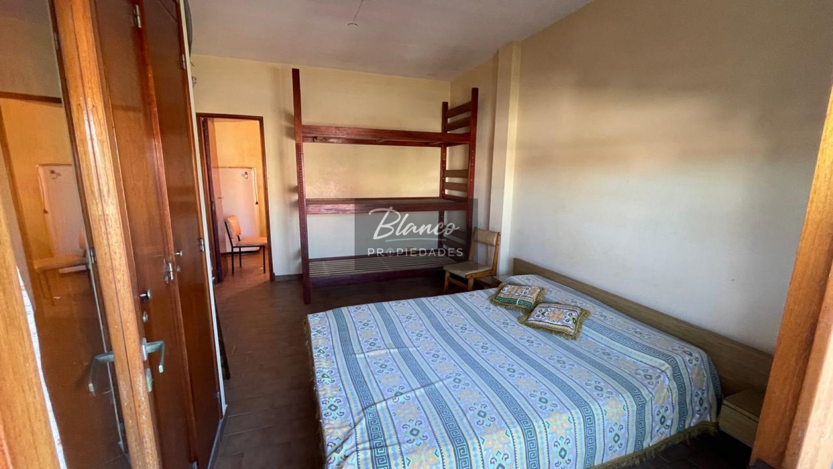 Oportunidad 2 Ambientes al frente en pleno centro