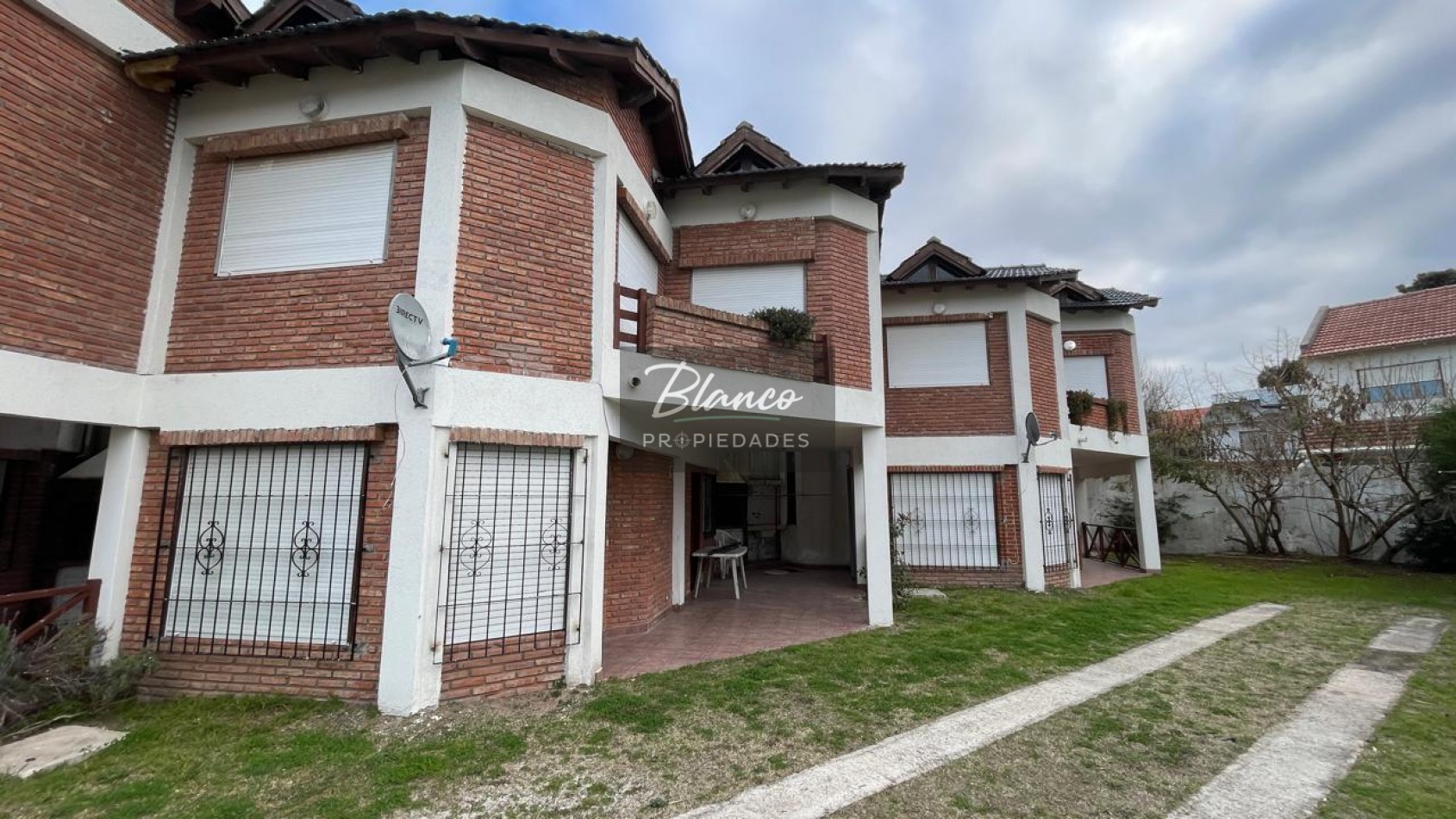 COMPLEJO DE DUPLEX EN VENTA - INDIVIDUAL O EN BLOCK