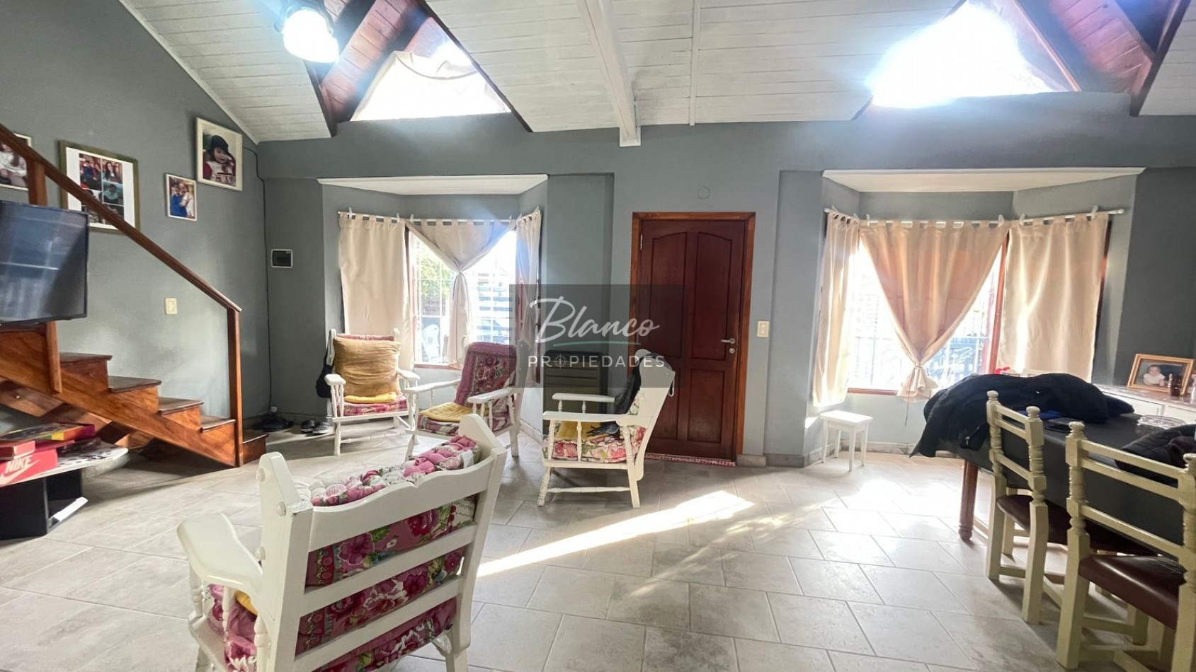 Hermosa casa en venta - Ideal para vivienda permanente!!!