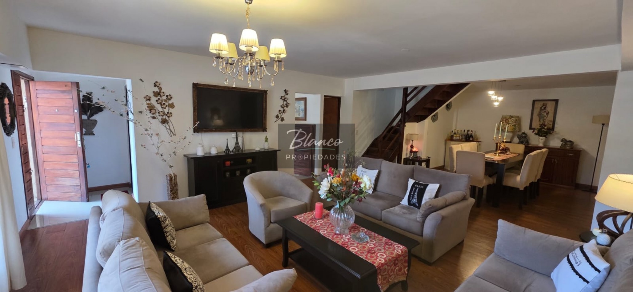 Hermosa Casa en venta - Ideal para vivienda permanente