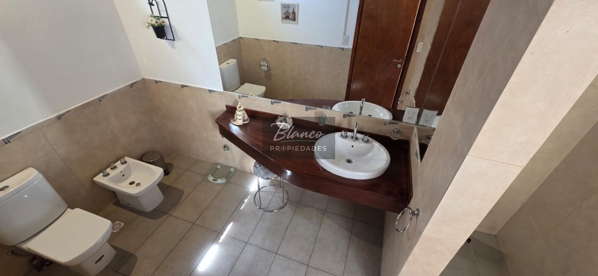 Hermosa Casa en venta - Ideal para vivienda permanente