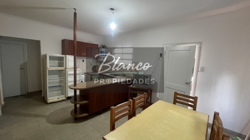 OPORTUNIDAD CASA DE 3 AMBIENTES AL FRENTE!!!