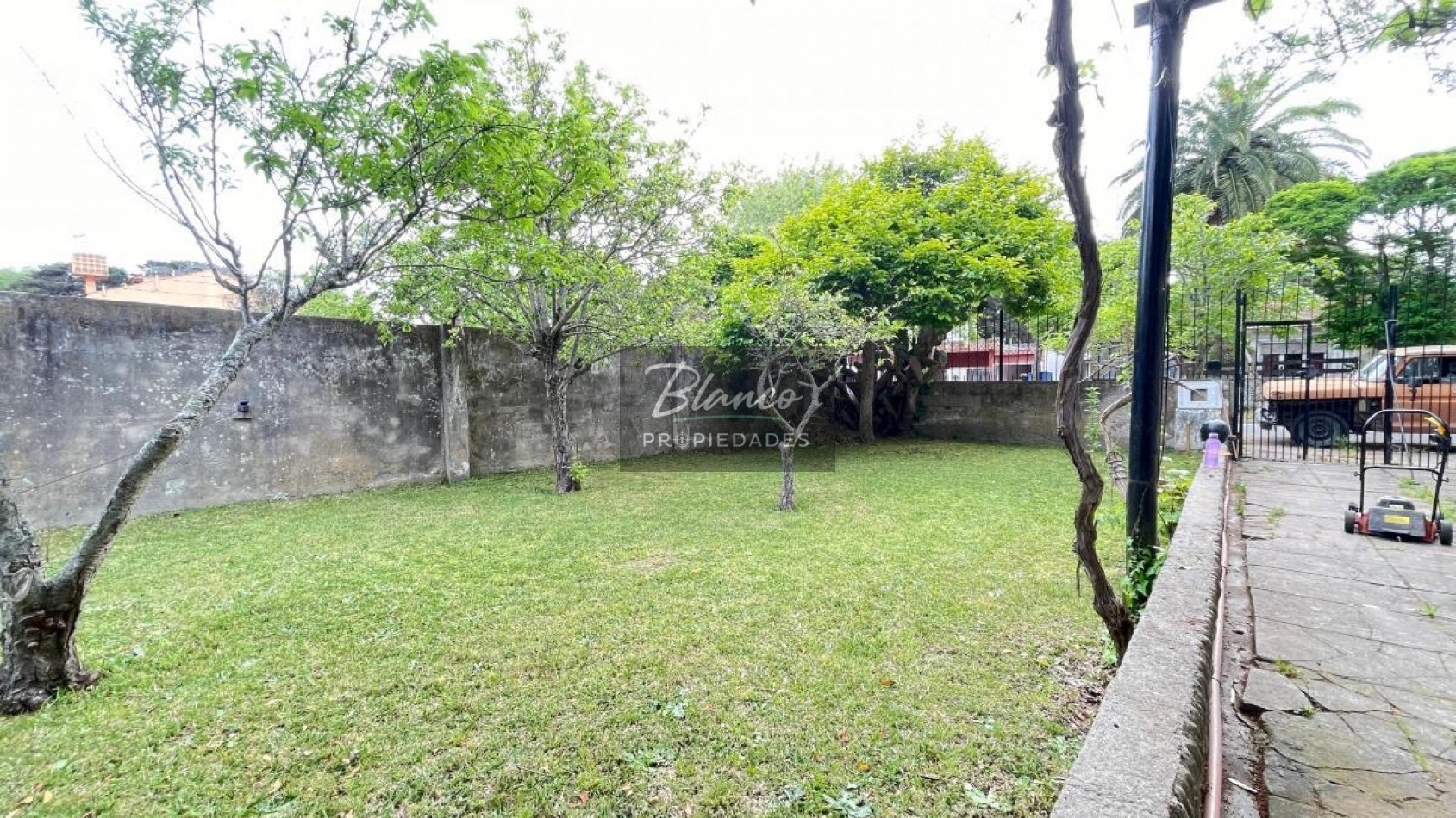 Casa de 5 ambientes amplios - Ideal para vivienda permanente