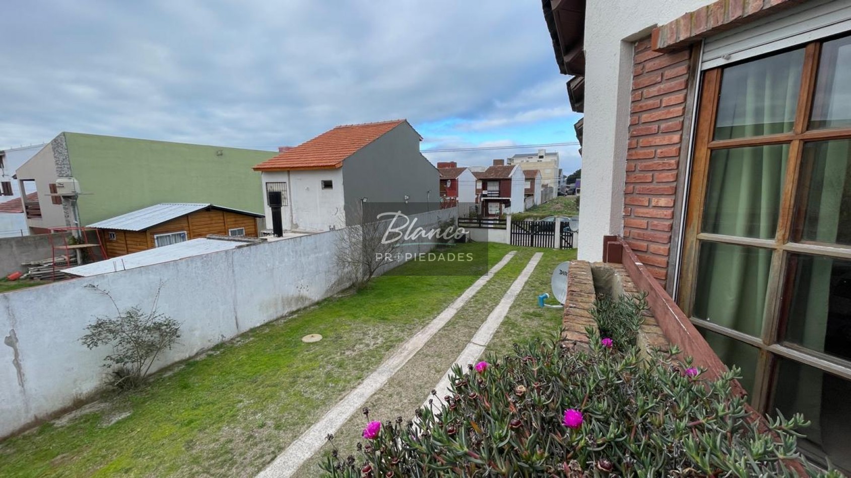 COMPLEJO DE DUPLEX EN VENTA - INDIVIDUAL O EN BLOCK