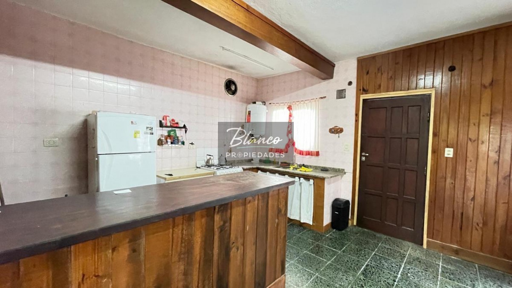 Casa de 5 ambientes amplios - Ideal para vivienda permanente