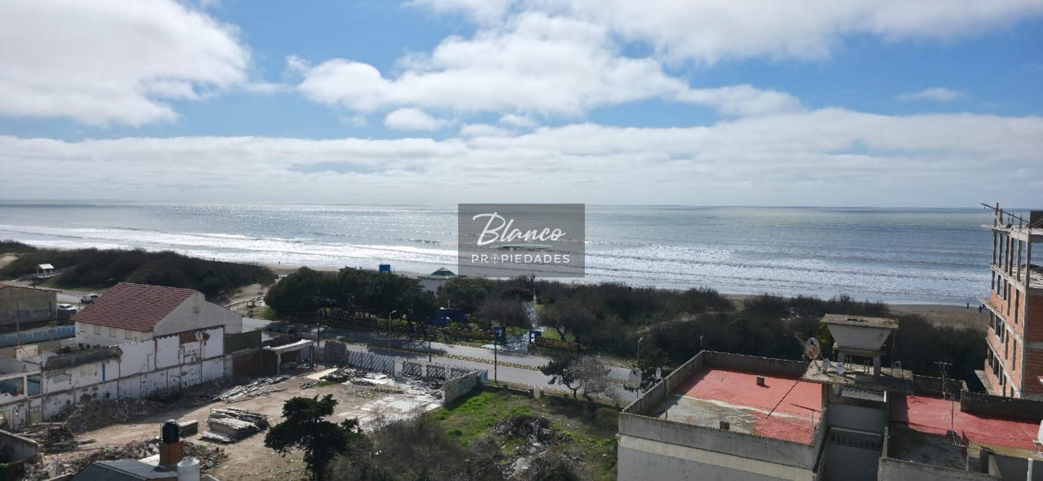 Oportunidad - Departamento 3 ambientes con vista al mar!!!