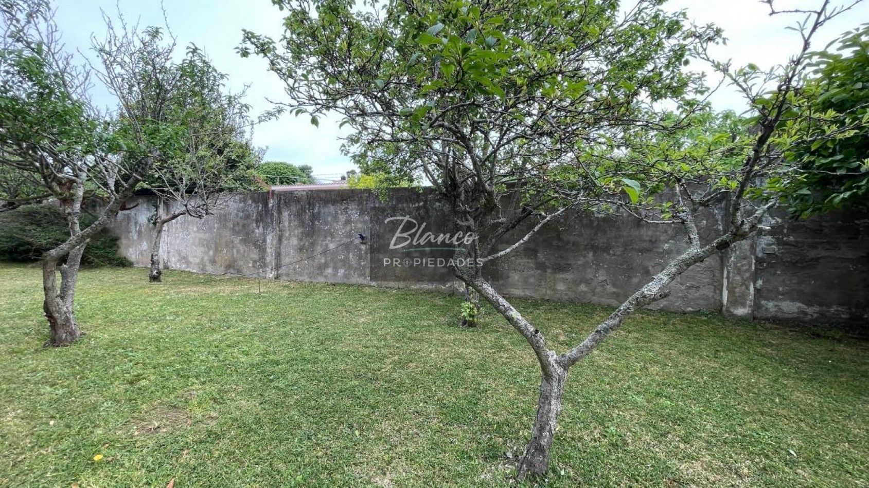 Casa de 5 ambientes amplios - Ideal para vivienda permanente