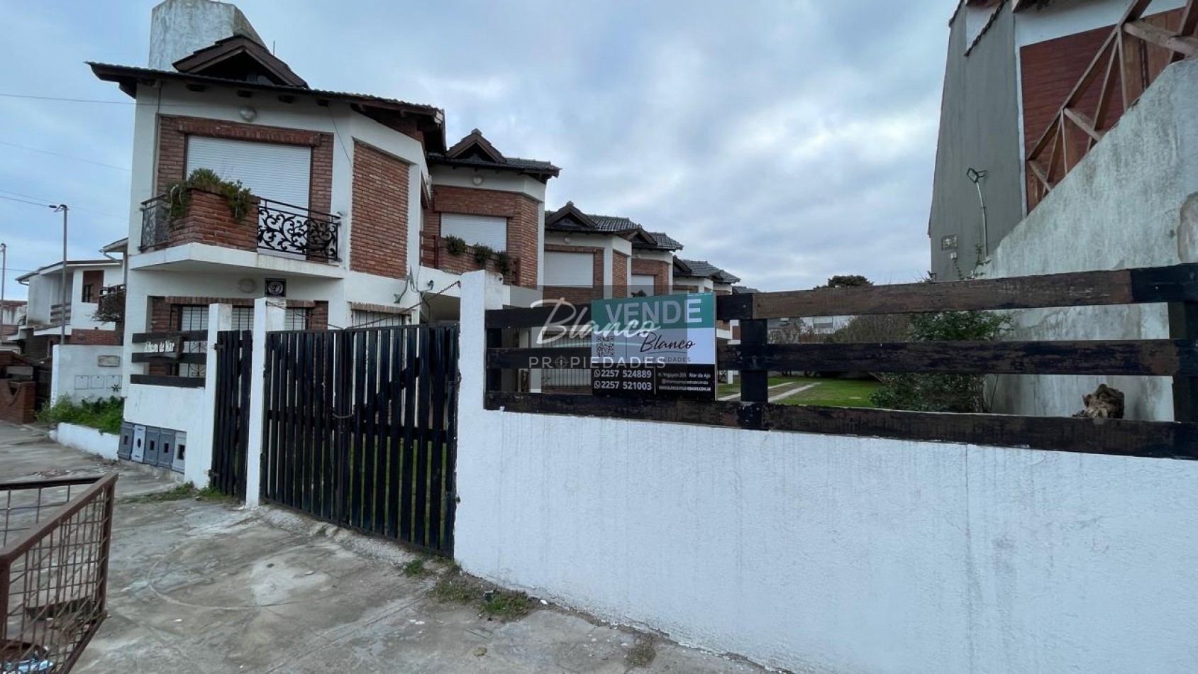 COMPLEJO DE DUPLEX EN VENTA - INDIVIDUAL O EN BLOCK