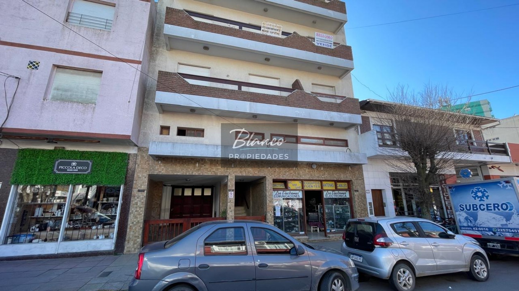 Oportunidad 2 Ambientes al frente en pleno centro