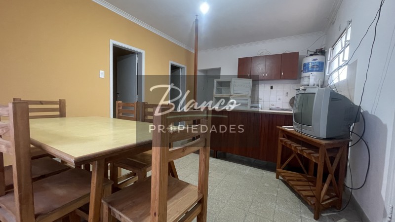 OPORTUNIDAD CASA DE 3 AMBIENTES AL FRENTE!!!