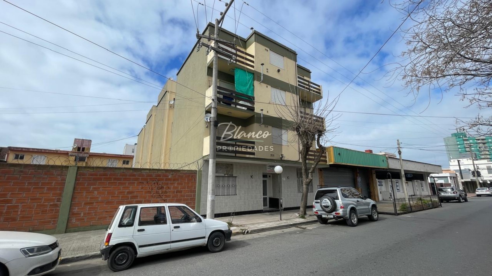 DEPARTAMENTO EN EXCELENTE UBICACION