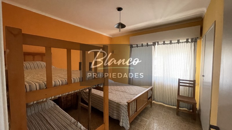 OPORTUNIDAD CASA DE 3 AMBIENTES AL FRENTE!!!