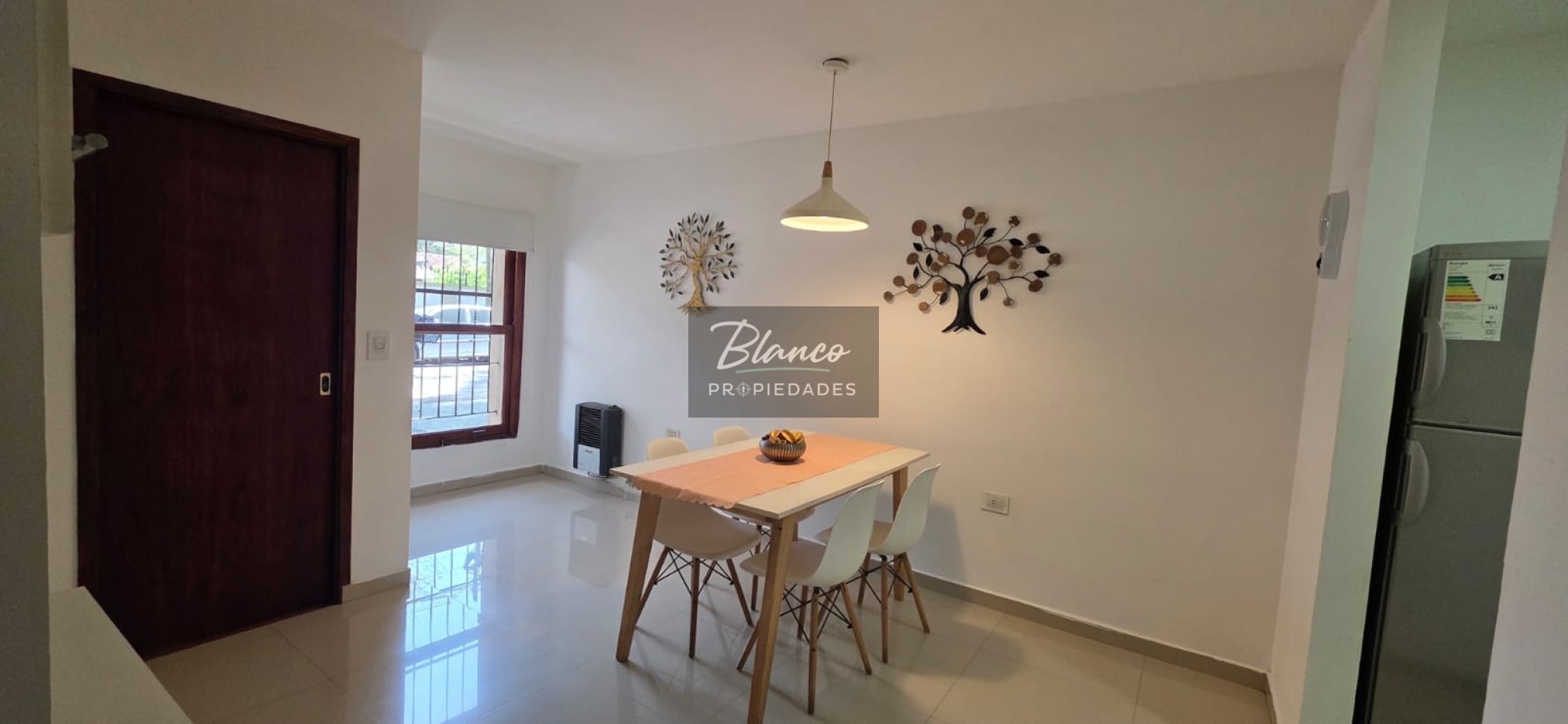 Hermosa Casa en venta - Ideal para vivienda permanente
