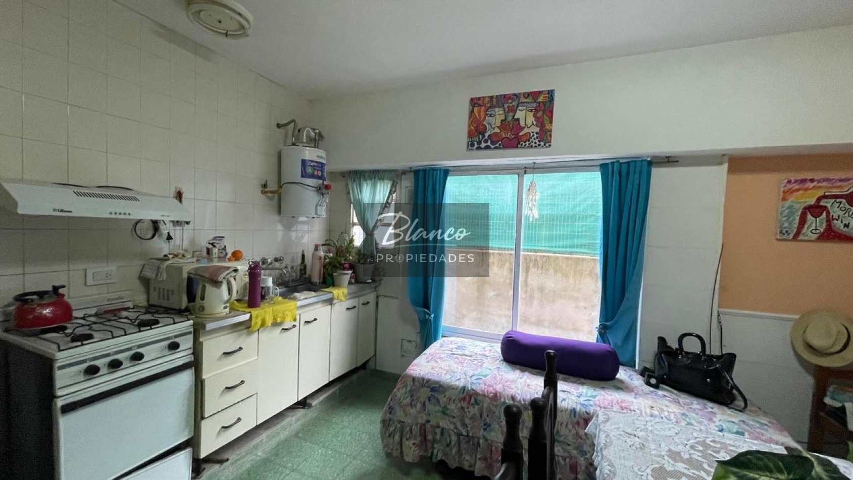 DEPARTAMENTO DE 2 AMBIENTES A METROS DE  AVENIDA  LIBERTADOR  EN 1° PISO