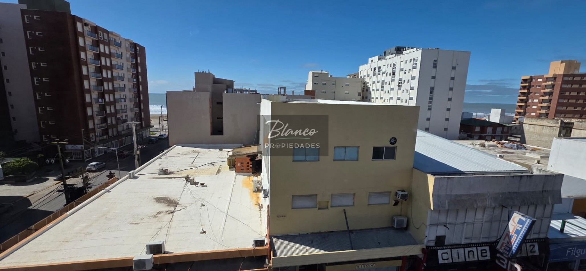 Hermoso 2 ambientes a mts del mar!!!