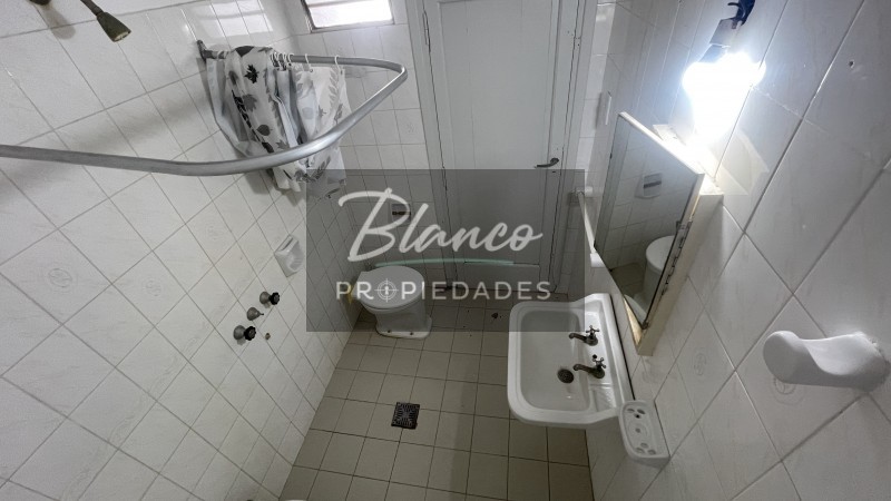 OPORTUNIDAD CASA DE 3 AMBIENTES AL FRENTE!!!