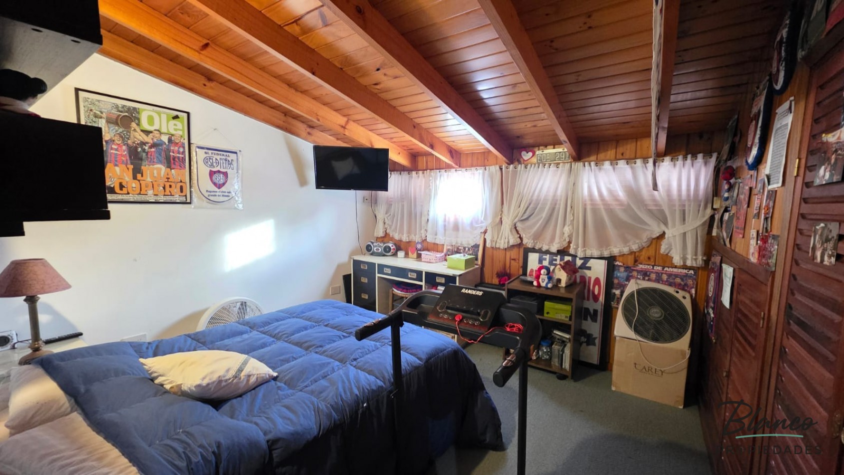  Importante Casa de Categoria de 6 Ambientes - Ideal Vivienda Permanente