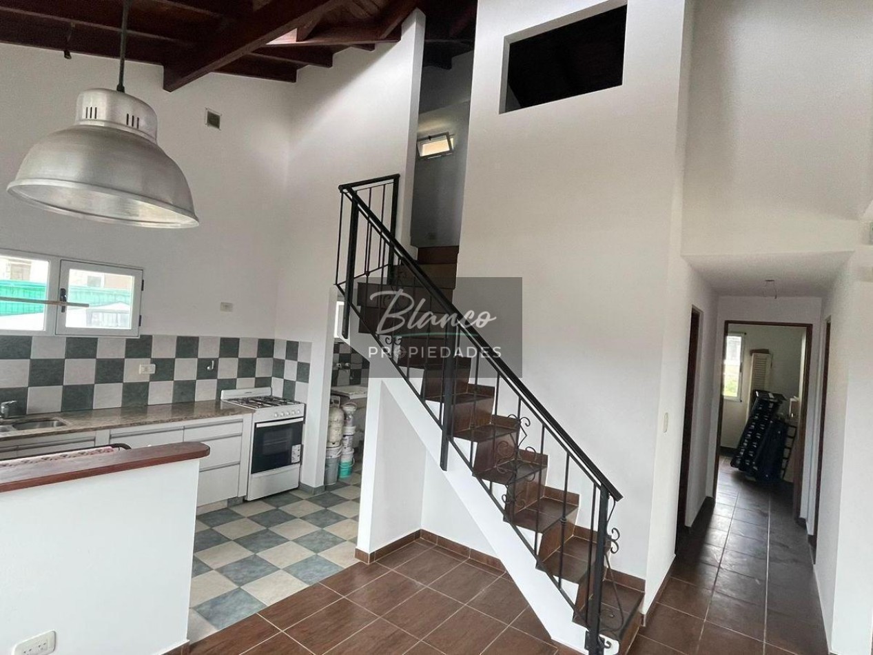 2 CASAS DE 4 AMB EN VENTA EN BARRIO SAN RAFAEL - VENTA EN BLOCK O INDIVIDUAL