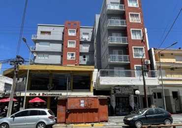 Hermoso 2 ambientes a mts del mar!!!