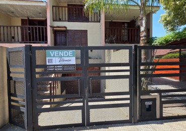 Ideal Triplex en Barrio San Rafel para Vivienda Permanente.