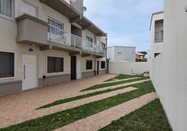 DPTO 2 AMBIENTES CON COCHERA