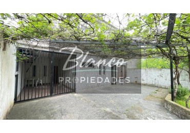 Casa de 5 ambientes amplios - Ideal para vivienda permanente