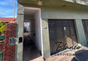  ¡Oportunidad en el centro! Depto 2 Ambientes en Planta Baja