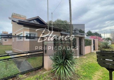 2 CASAS DE 4 AMB EN VENTA EN BARRIO SAN RAFAEL - VENTA EN BLOCK O INDIVIDUAL